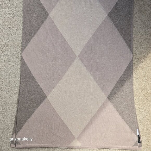 NWOT Cashmere Scarf Diamond Argyle Wrap Charter Club - Picture 1 of 12